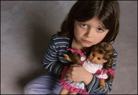 الآباء في أميرکا يفتقرون إلى الدراية بأمور التربية