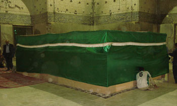 السيد (احمد الصافي )  يعلن من سامراء  عن الانتهاء من مرحلة رفع الركام في مرقد العسكريين عليهما السلام