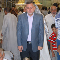 بهاء الاعرجي يزور مرقد الامام الحسين ويرفض الإدلاء بأي تصريح سياسي +صورة