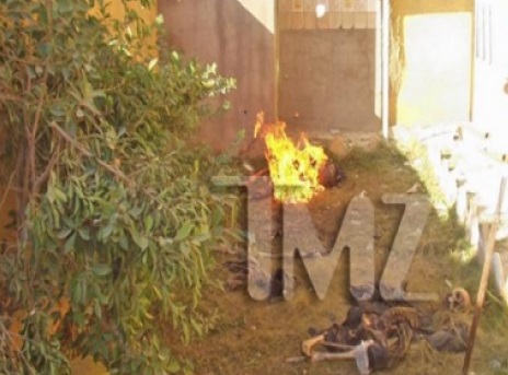 تحقيق أمريكي حول قيام جنود اميركيون بحرق جثث عراقيين في 2004 بالعراق +صورة حرق الجثث