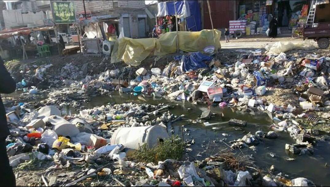 كربلاء : حي سكني يبعد 1500 متر عن مركز المدينة يناشد الحكومة بالتدخل الفوري(مصور)