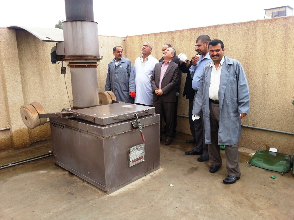 العلوم والتكنلوجيا في كربلاء تعيد تأهيل المحرقة الطبية الخاصة بمختبر الصحة العامة وتوعد بتاهيل 12 محرقة اخرى