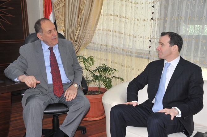 طيفـور لنائب مساعد وزير الخارجـية الأمريكي:لن يقـف الكرد ضد أقـرار الموازنة ونطالب بتعديل الموازنة بما يرضي الجميع