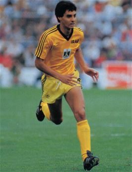 أحمد راضي يكشف كيف اجبره عدي صدام حسين بالانضمام لنادي الرشيد وكيف تم اقتياده وضربه