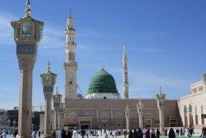 الحكيم يكتب قصيدة بمناسبة يوم المبعث النبوي