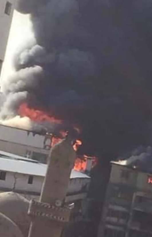 بالصور :اندلاع حريق في السوق العربي وسط بغداد