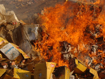 إتلاف 7.5 أطنان من المواد الغذائية في كربلاء