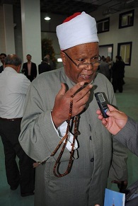 عالم دين مصري من كربلاء:السلفيون والاخوان اخترقوا الازهر وحوله مجرد اسم وشكل وجدران