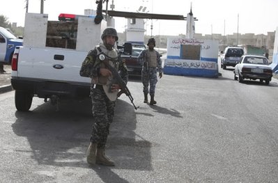 ضبط عجلتين محملتين بمشروبات كحولية يراد ادخالها الى كربلاء