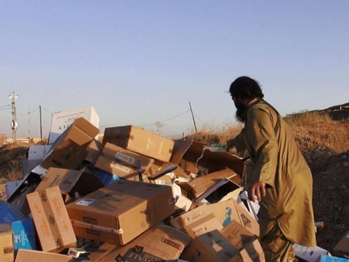 بالصور:داعش يعلن الحرب على المدخنين في الموصل