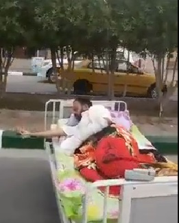 بالفيديو :جرحى ‫‏الحشد الشعبي‬ يرقدون في الشارع  في محافظة ‫‏المثنى‬