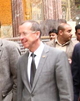 مارتن كوبلر يدين الفلم المسئ لرسول الاسلام (ص) ويصفه بالبغيض الذي يهدف لسفك الدماء