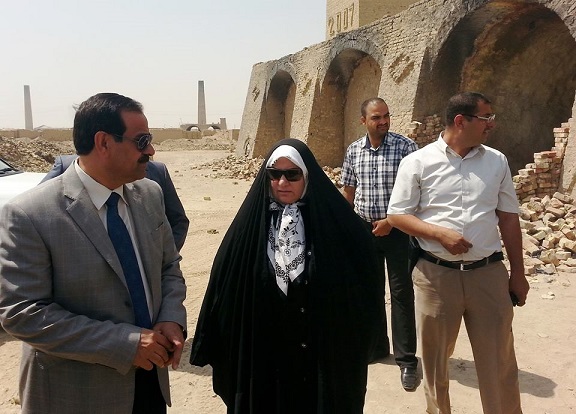 مجلس النجف يوجه بإزالة 11 معملا بدائيا للطابوق في منخفض بحر النجف