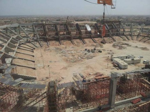 انجاز نسب متقدمة بمراحل انشاء ملعب النجف الأولمبي وبتكلفة 100 مليار و500 مليون دينار .