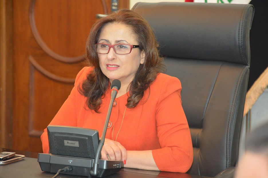 رفع 20 الف طن من الانقاض خلال حملة الوزارة في الفلوجة والصقلاوية والكرمة تمهيداً لعودة النازحين بعد العيد