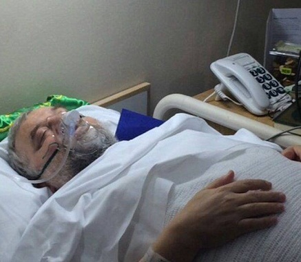 بالصورة :وكيل المرجع السيستاني يخضع لعملية جراحية في احد مستشفيات العاصمة طهران