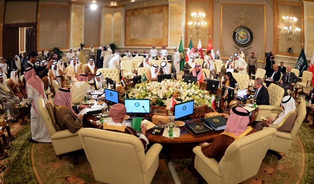 الخارجية الإيرانية لمجلس التعاون الخليجي: لستم في مقام تقديم النصائح للآخرين