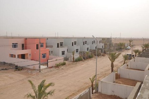 اكمال 750 وحدة سكنية بنيت بطريقة الاستثمار في النجف