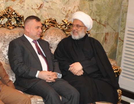 نائب رئيس الوزراء بهاء الأعرجي اثناء لقائه الشيخ عبد المهدي الكربلائي: فتوى سماحة السيّد السيستاني انقذت العراق وحفظت اهله