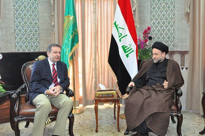 رئيس ديوان الوقف الشيعي يستقبل المستشار السياسي للسفير البريطاني في العراق