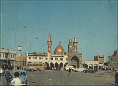 صورة ارشيفية لمنطقة باب قبلة الامام الحسين وسط كربلاء