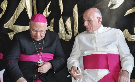 بالصور:الفاتيكان يشارك العرب الشيعة بالعراق مسيرهم نحو أربعينية الحسين