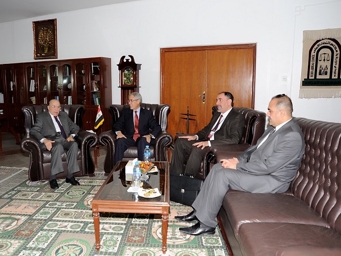 رئيس مجلس القضاء الأعلى يستقبل السفير الليبي في بغداد والاخير يأسف لاختطاف اكاديمي عراقي