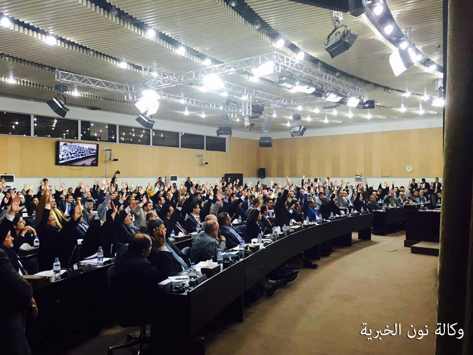 البرلمان يصوت على موازنة 2016 بالأغلبية