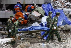 في حصيلة جديدة: اكثر من 34 الف قتيل في زلزال الصين