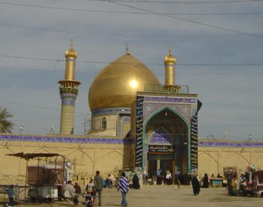 احدى السيارات المفخخة بالقاسم كانت محملة بصواريخ ومتظاهرون غاضبون امام مديرية الشرطة يطالبون بمحاكمة المقصرين