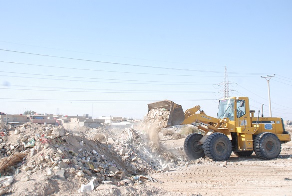 كربلاء :حملة موسعة لإزالة الأنقاض في حي الصحفيين والنصر