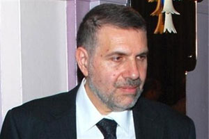 وزير الاتصالات محمد علاوي يحذر جهات غير رسمية تعمل في سوق الاتصالات بمساءلتها قانونيا