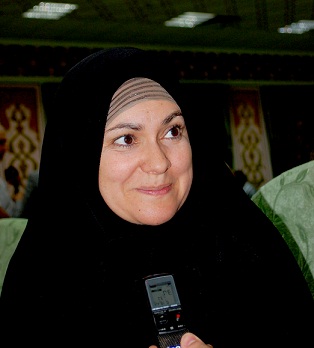 الموالية الجزائرية الدكتورة فضيلة بالقسام : وجدتُ عند أهل البيت (ع) أشياء مقنعة ومنطقية لم أجدها في المذاهب الأُخَر