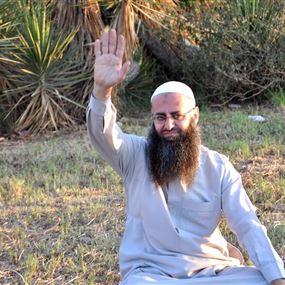 صحيفة: حزب االله يعتقل أحمد الأسير في يبرود