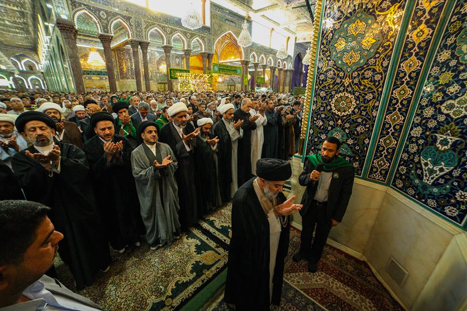 بالصور :صلاة الجمعة من الصحن الحسيني الشريف بامامة السيد احمد الصافي