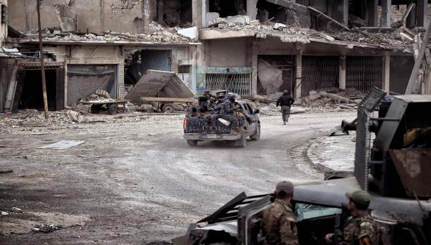 سوء الأحوال الجوية يجمّد جبهات القتال في الموصل