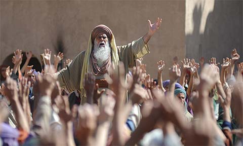 كربلاء تعرض فيلم محمد رسول الله على مسرح قصر الثقافة