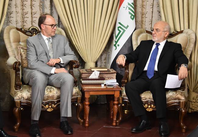 الجعفري وسيليمان يبحثان جهود الحرب على "الإرهاب" والعلاقات الثنائية