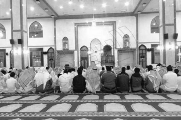 "داعش" تُجبر سكان قضاء بيجي على اداء الصلاة في الجامع