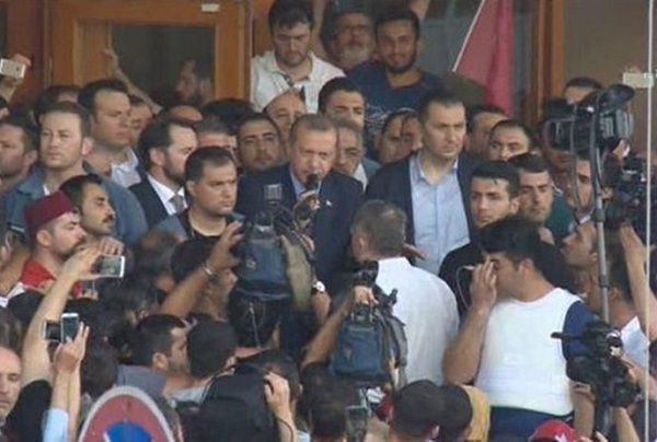 الخسائر الكارثية الـ (10) التي ستلحق بـ (اردوغان) حتى بعد فشل ازاحته عن الحكم