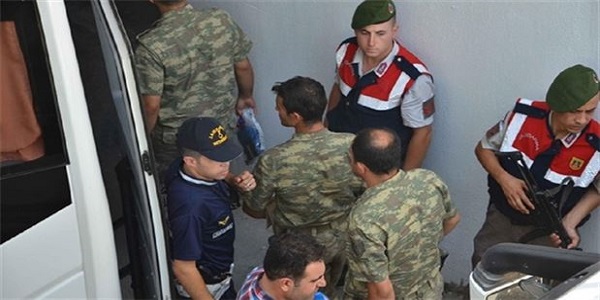 تركيا: احالة قائد لواء الكوماندوز الى المحكمة