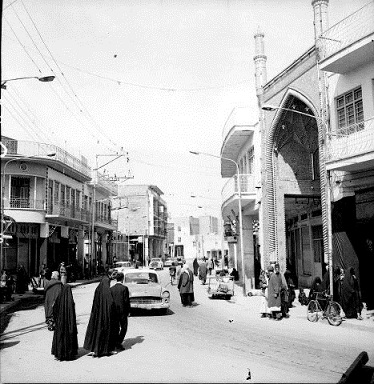 صورة ارشيفية لمنطقة باب قبلة الامام العباس في كربلاء تعود لستينات القرن الماضي