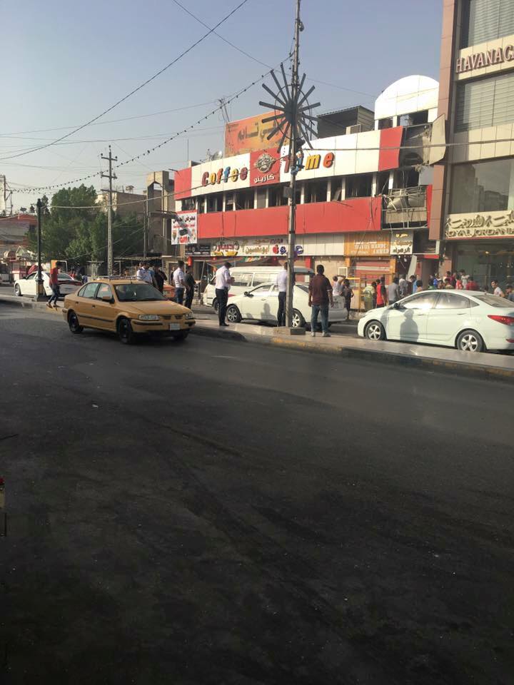 اصابة عامل بنغالي بانفجار عبوة استهدفت مقهى وسط البصرة