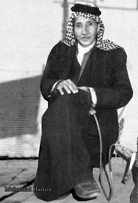 صورة ارشيفية نادرة للمنشد الحسيني حمزة الزغير