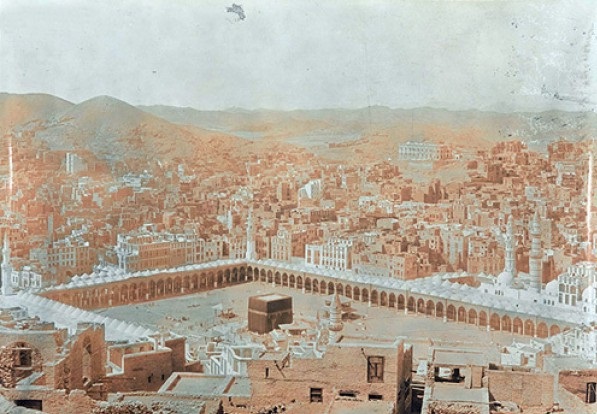 شاهدوا بالصور .. مكة المكرمة قبل 106 أعوام