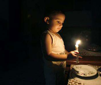 الكهرباء في كربلاء بين لاوطنية التوزيع ومعاناة الكربلائيين