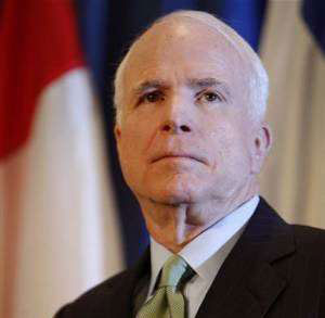 مكين: الأخطاء في العراق "أوجعت قلبي"