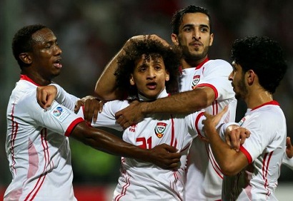 كربلاء :جماهير الكرة العراقية تحتفي بالمنتخب العراقي رغم احرازه المركز الثاني في خليجي 21