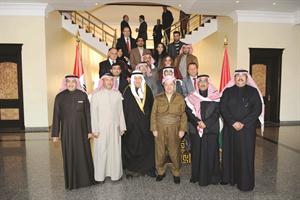 البارزاني يدعو إلى فتح خط طيران مباشر بين إقليم كردستان والكويت