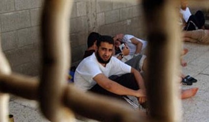 معتقلون عراقيون في الكويت ينفون الافراج عن تسعة منهم